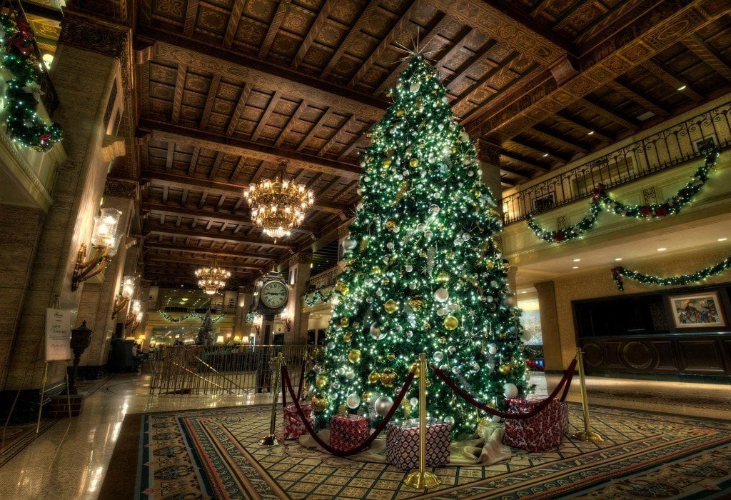 HDR-Photography-Royal-Christmas-Tree