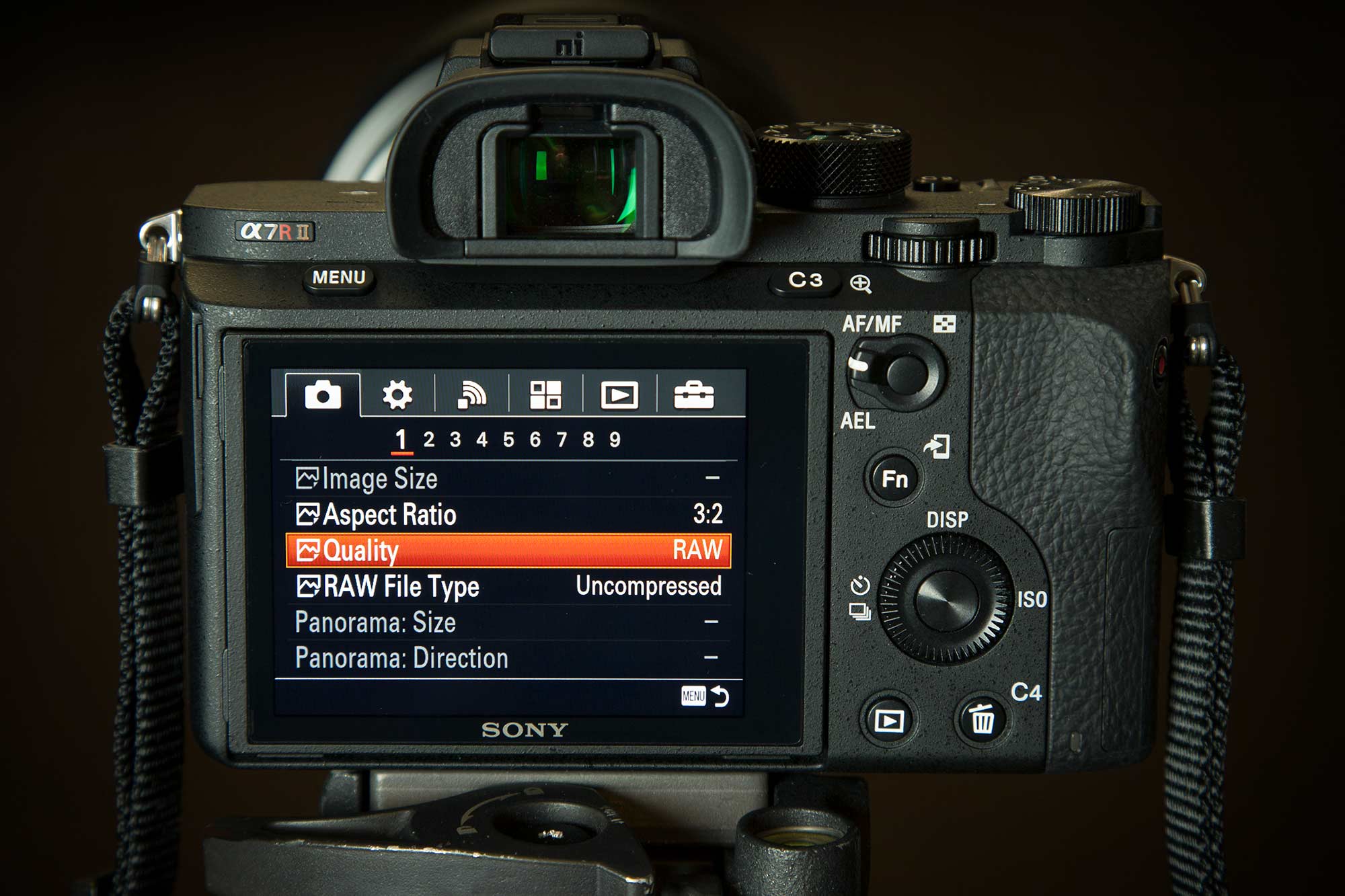 Alpha a7r v. Sony a7 фокус пикинг. Sony a7s menu. Фокус пикинг на Sony. Sony a7 III Bracket.