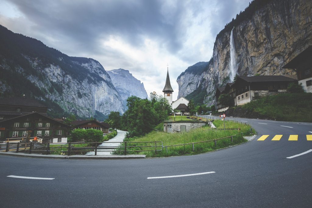 Landscape Photography Cloudy-Day-Switzerland