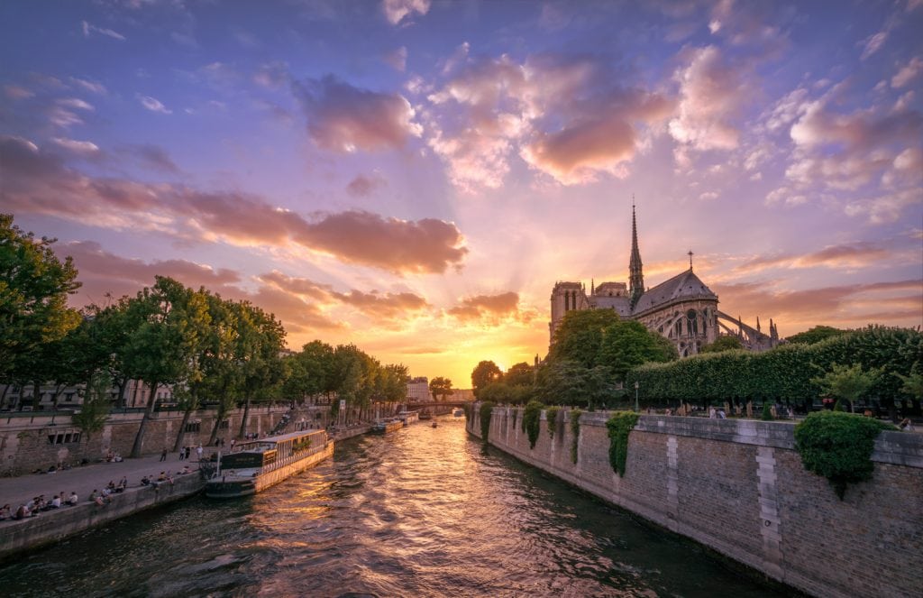 HDR-Photography-Notre-Dame-Sunset