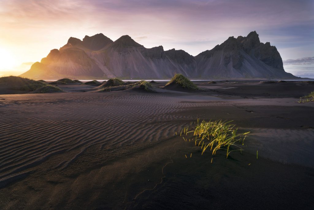 Blending-Light-HDR-Photography-The-Black-Sands-of-Stokksnes