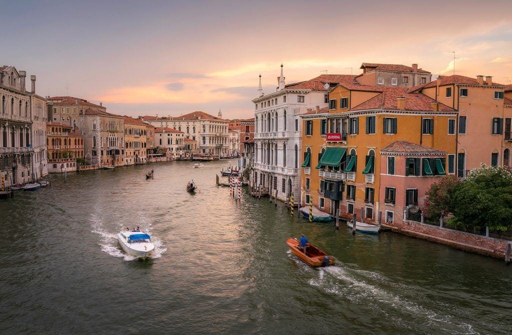 HDR Photography - Sunset on the Grand Canal