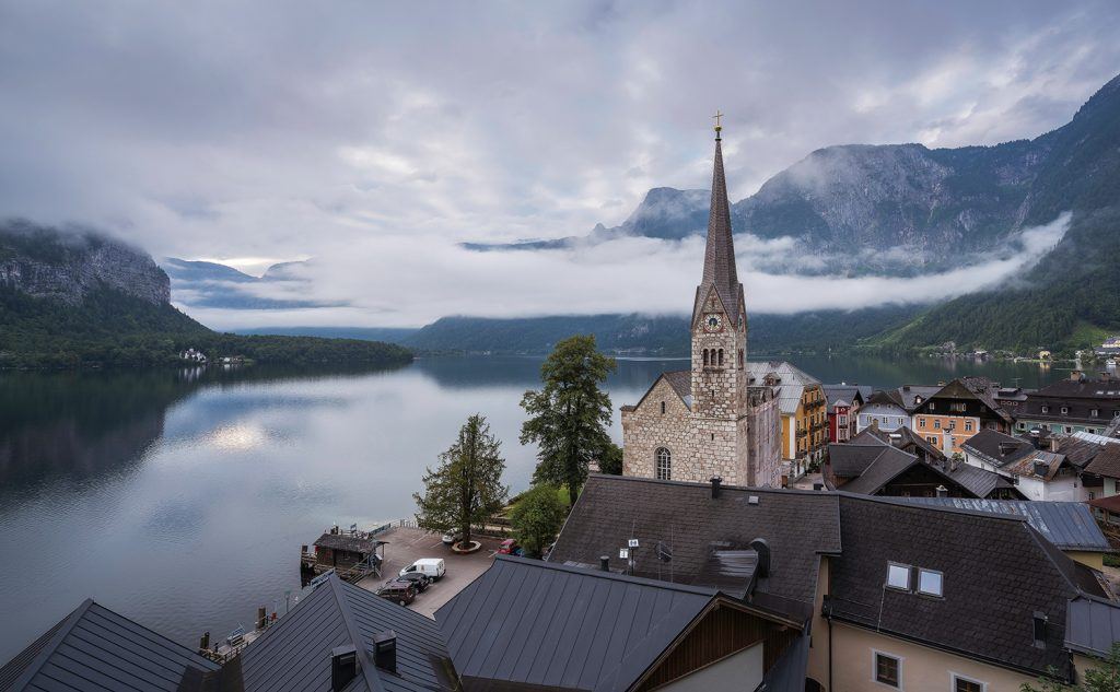 Landscape-Photography-Mountain-Mist-in-Austria