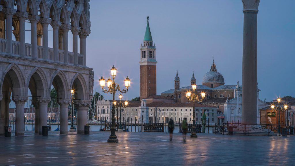 HDR Photography Before The Sun in Venice