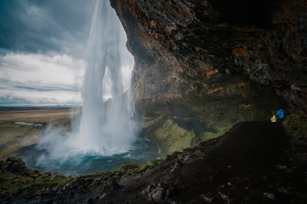 Photographing One of Iceland's Most Famous Waterfalls: Seljalandsfoss