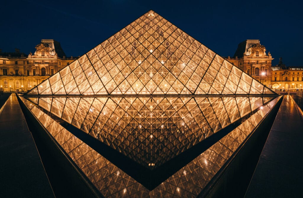 Night Photography outside the Louvre in Paris