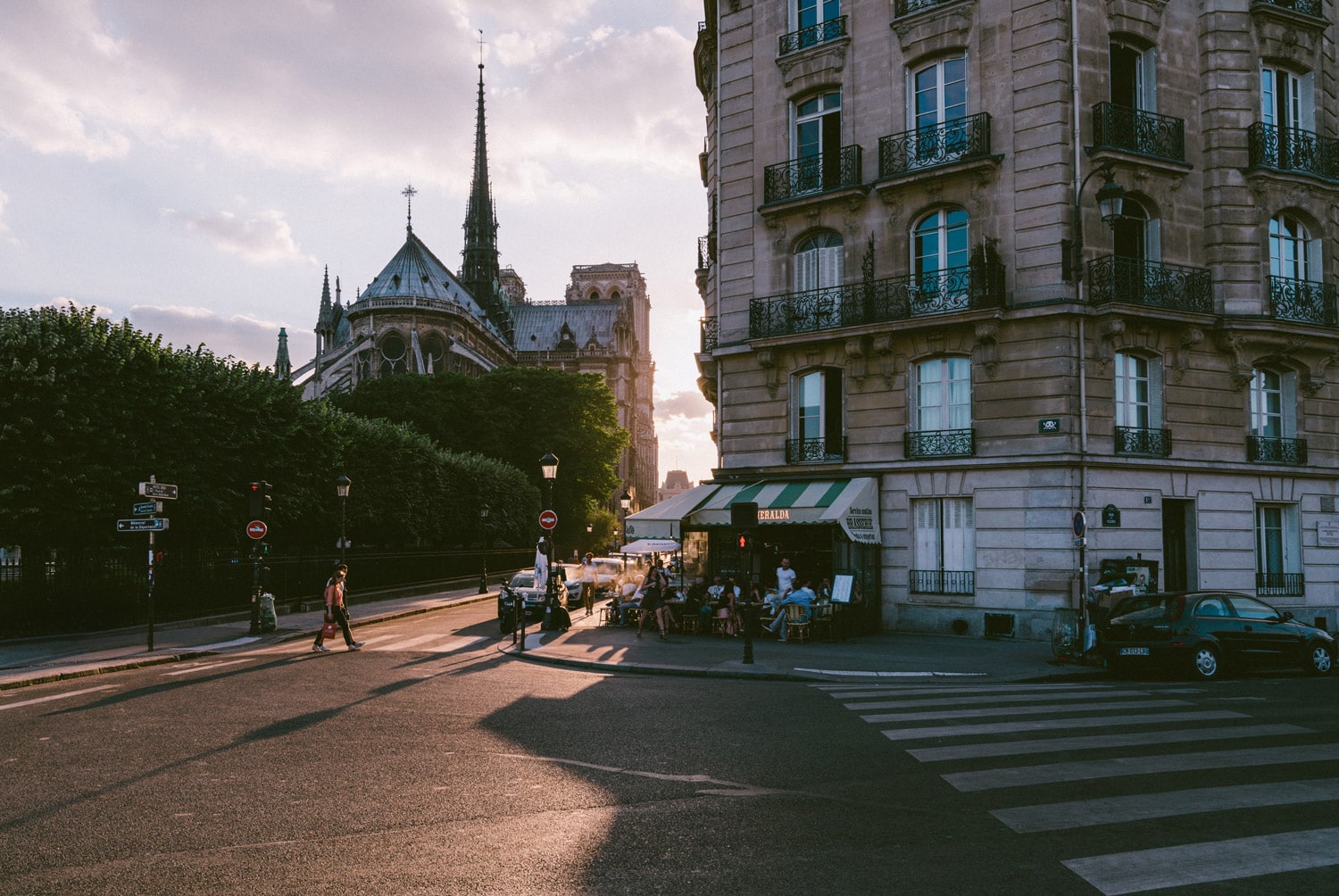 Beautiful Streets of Paris Presetpro.com