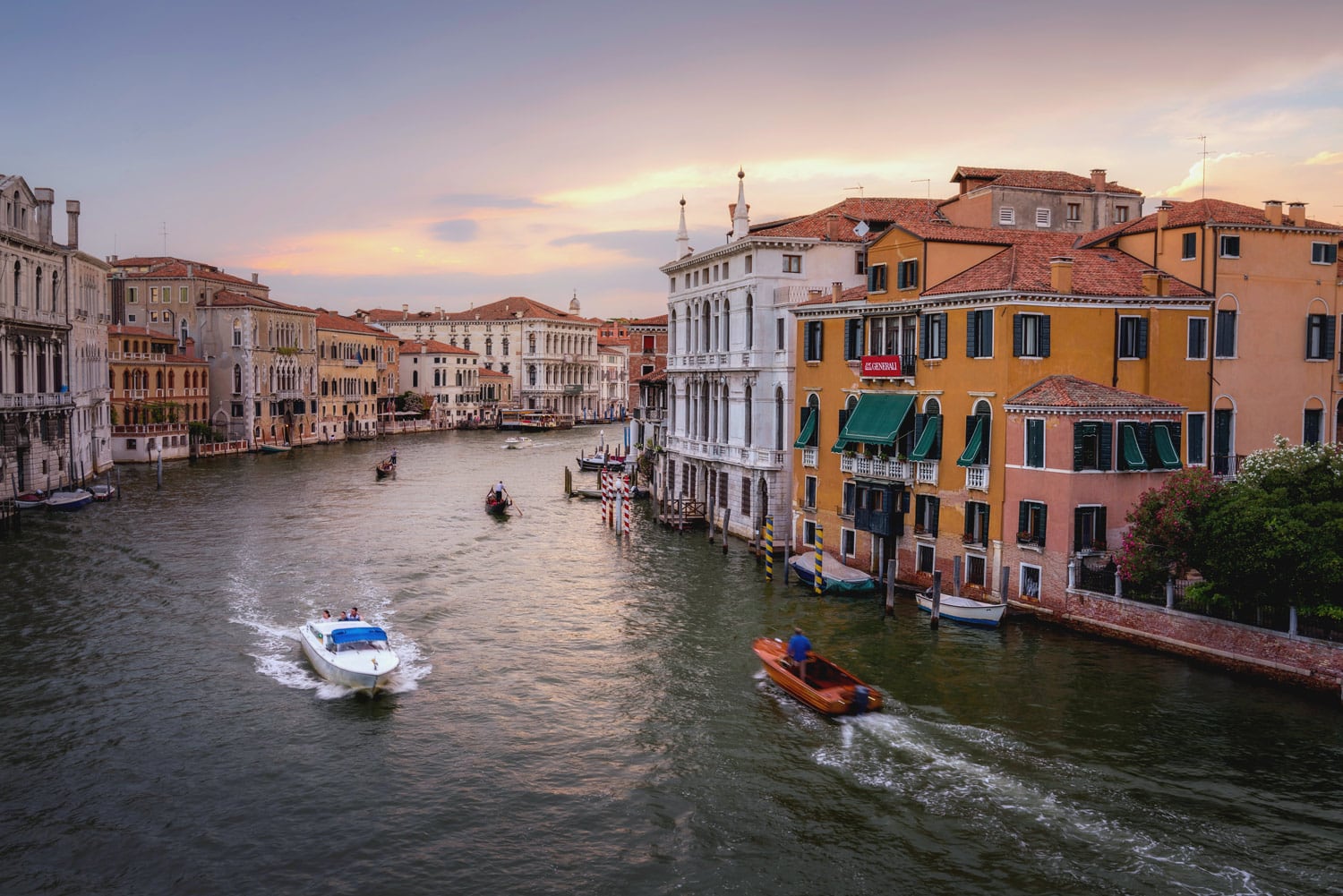 Beautiful Photographs of Venice Italy Architecture