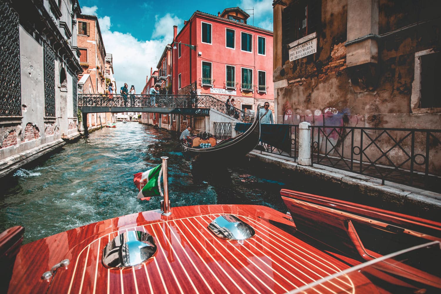 Beautiful Photographs of Venice Italy Explore