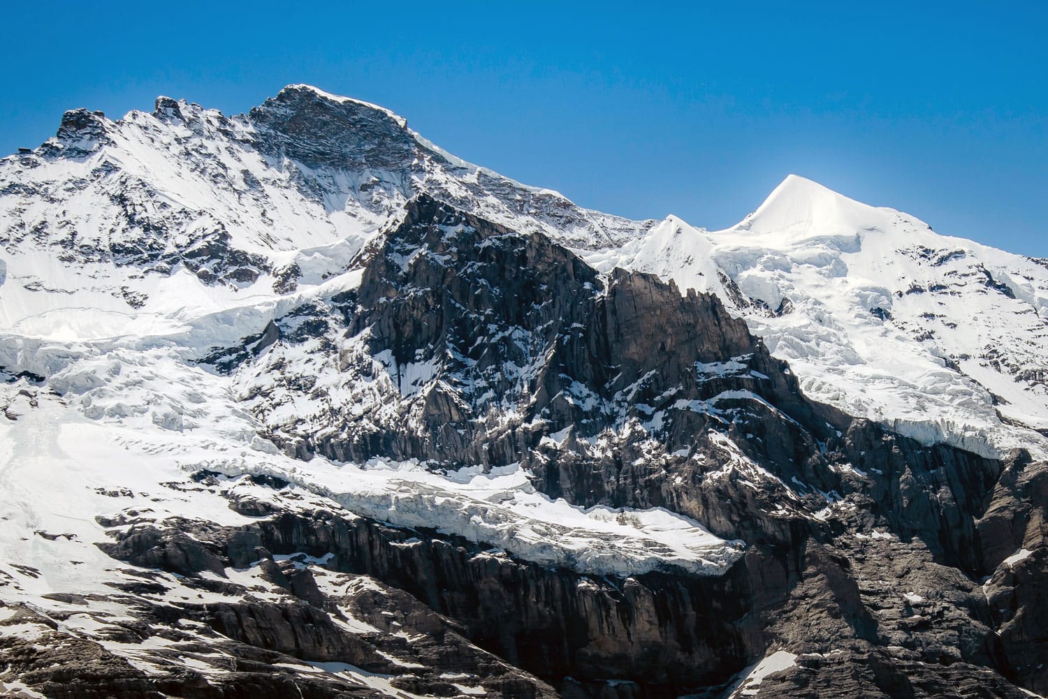 Beautiful Photos of Switzerland Mountain Peaks